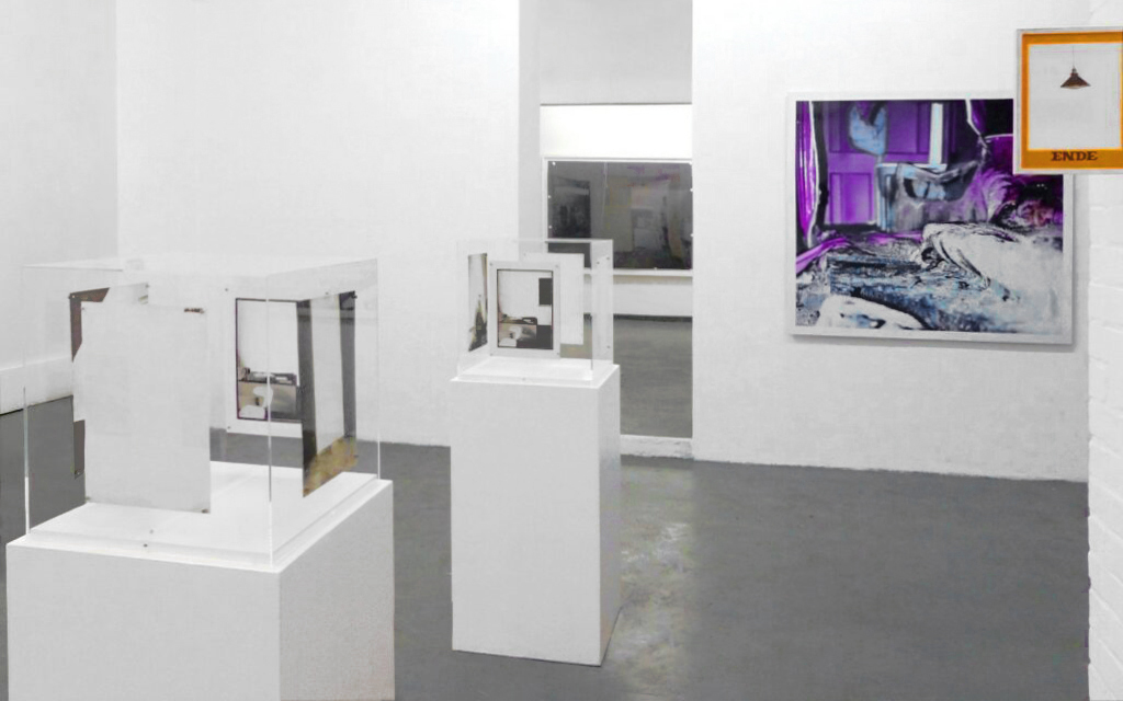 Installationsansicht der Ausstellung BLANKS in der Studiogalerie vom Haus am Lützowplatz in Berlin